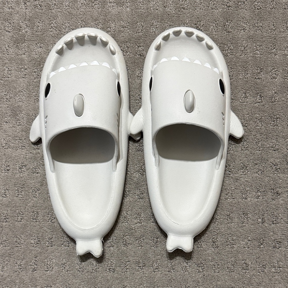 White Shark Slip-On Water Shoes gently used!